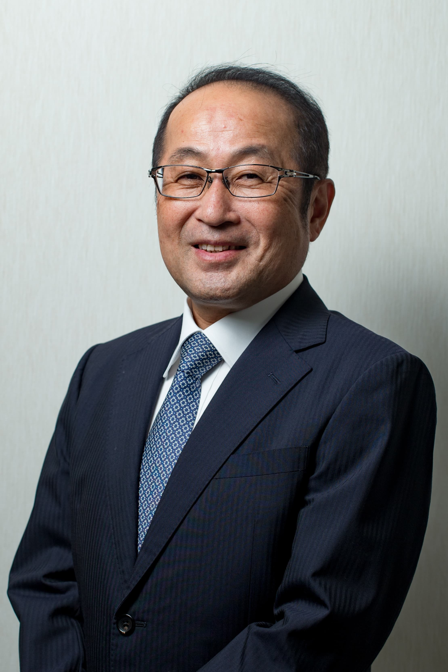 松山英治